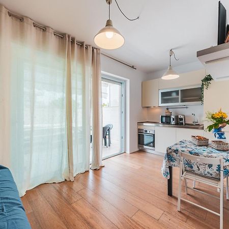 La Casa Di Dodo Apartment Полиняно а Маре Екстериор снимка